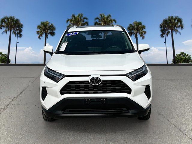 2023 Toyota RAV4 XLE