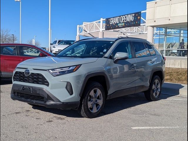 2023 Toyota RAV4 XLE