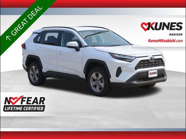 2023 Toyota RAV4 XLE