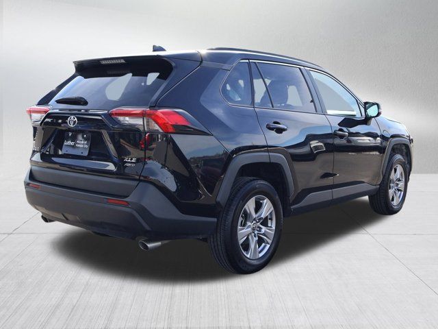 2023 Toyota RAV4 XLE