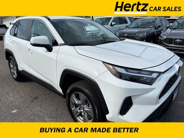 2023 Toyota RAV4 XLE