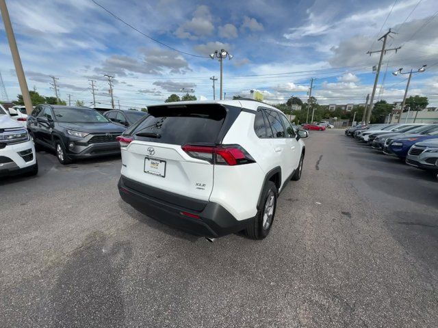 2023 Toyota RAV4 XLE