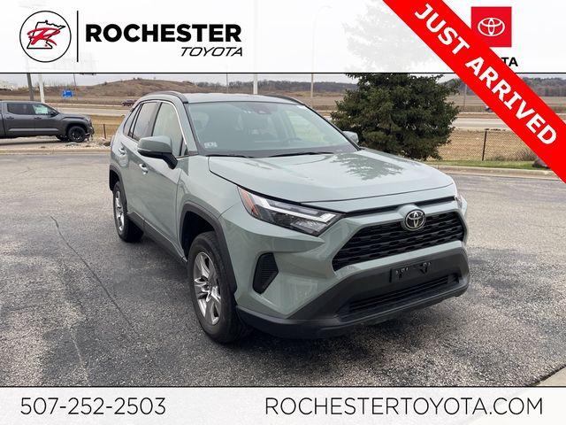 2023 Toyota RAV4 XLE