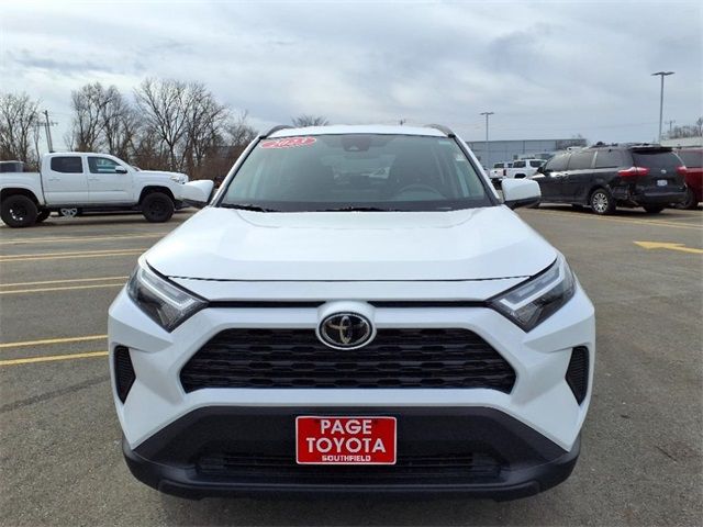 2023 Toyota RAV4 XLE