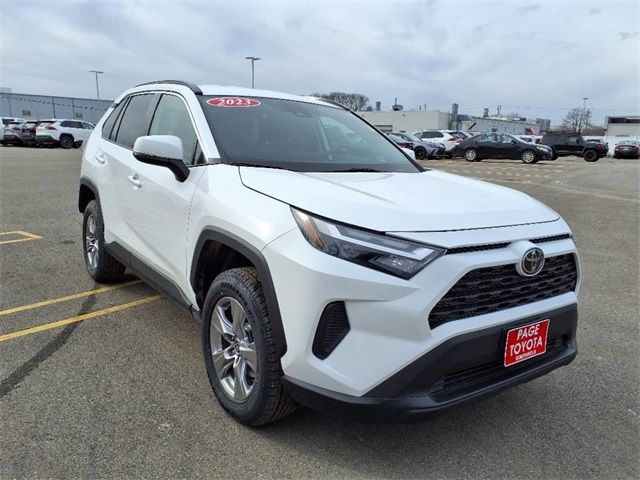 2023 Toyota RAV4 XLE