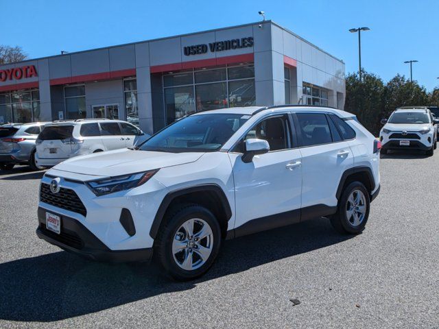 2023 Toyota RAV4 XLE