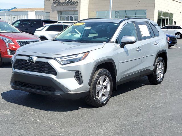 2023 Toyota RAV4 XLE