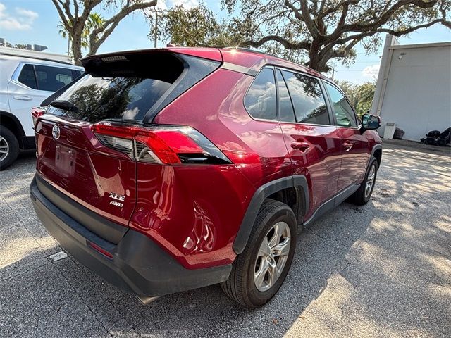 2023 Toyota RAV4 XLE