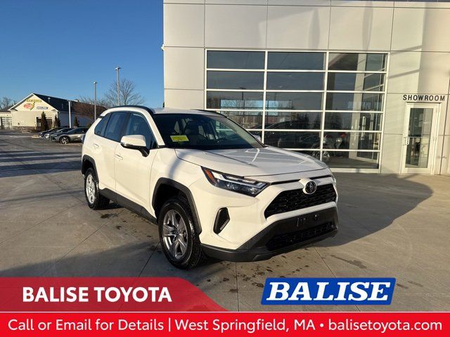 2023 Toyota RAV4 XLE