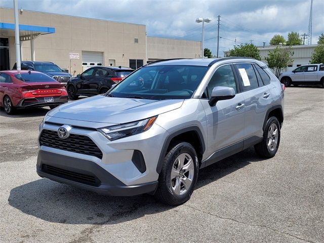 2023 Toyota RAV4 XLE