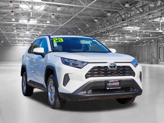 2023 Toyota RAV4 XLE