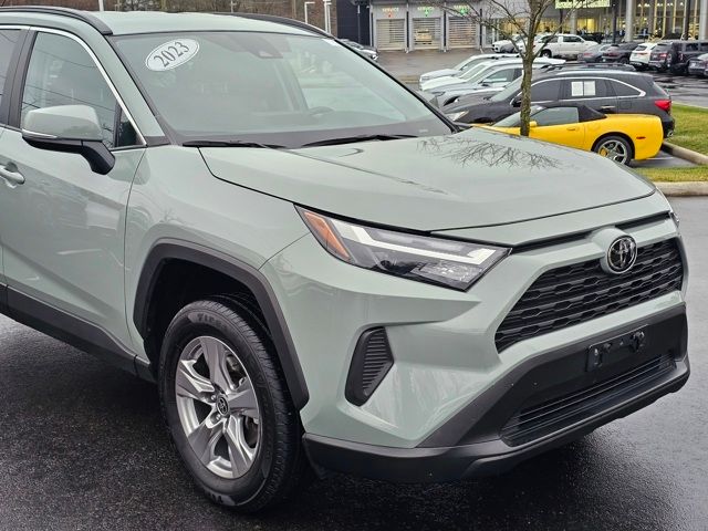 2023 Toyota RAV4 XLE