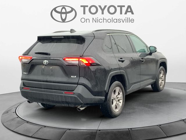 2023 Toyota RAV4 XLE