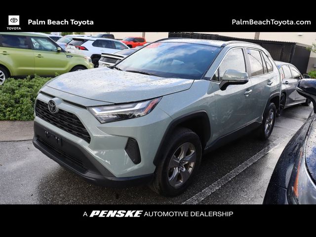 2023 Toyota RAV4 XLE