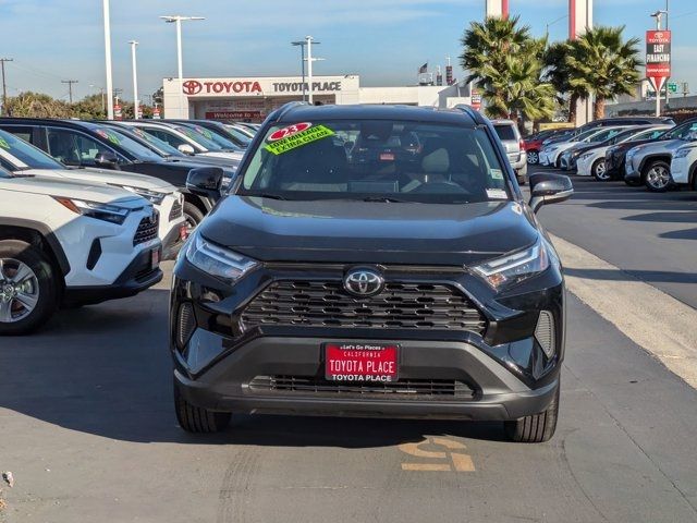 2023 Toyota RAV4 XLE