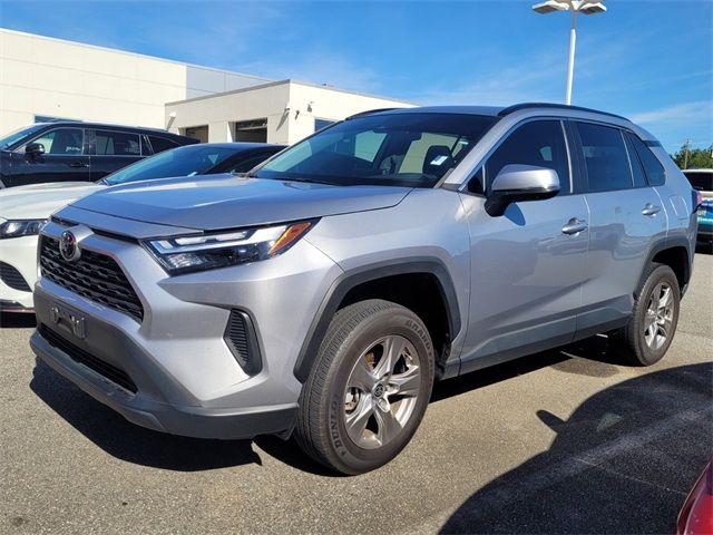 2023 Toyota RAV4 XLE