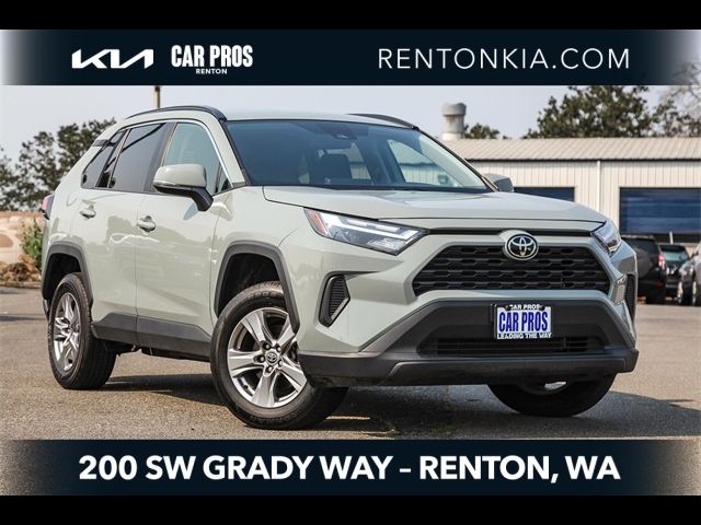 2023 Toyota RAV4 XLE