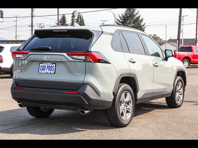 2023 Toyota RAV4 XLE