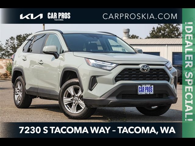 2023 Toyota RAV4 XLE