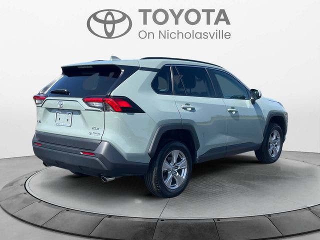 2023 Toyota RAV4 XLE