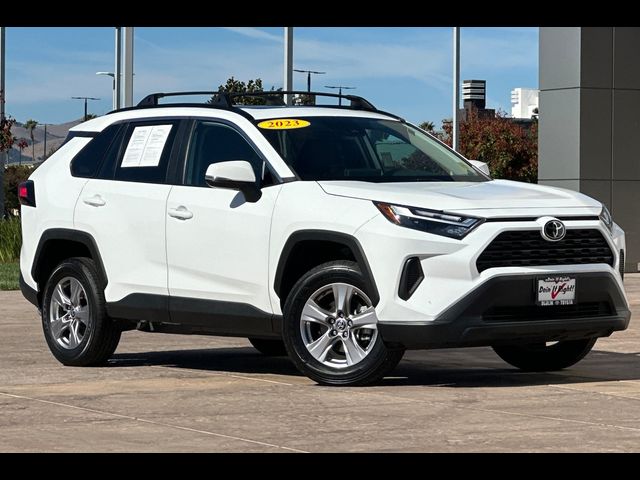 2023 Toyota RAV4 XLE