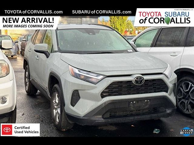 2023 Toyota RAV4 XLE