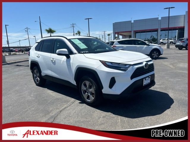 2023 Toyota RAV4 XLE