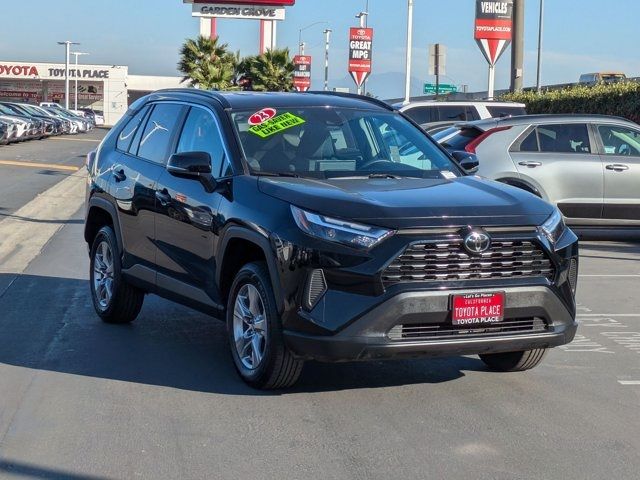 2023 Toyota RAV4 XLE