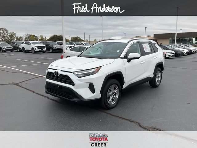 2023 Toyota RAV4 XLE