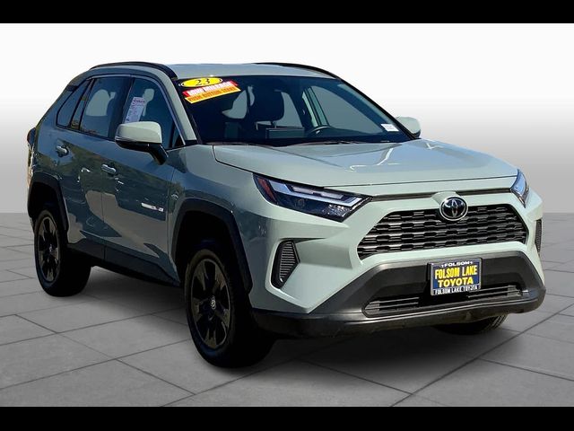 2023 Toyota RAV4 XLE