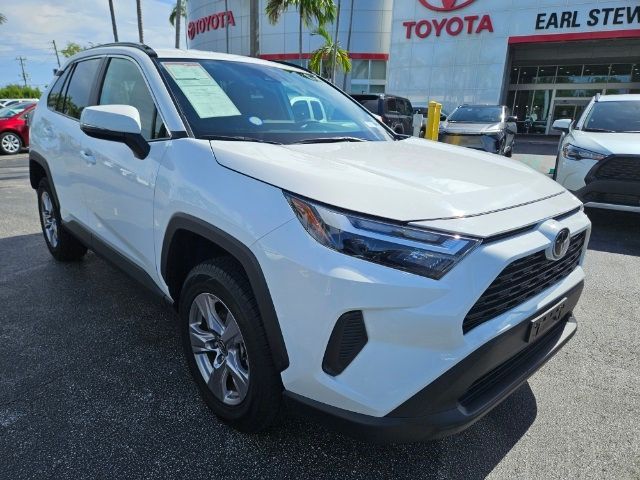 2023 Toyota RAV4 XLE