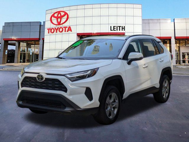 2023 Toyota RAV4 XLE