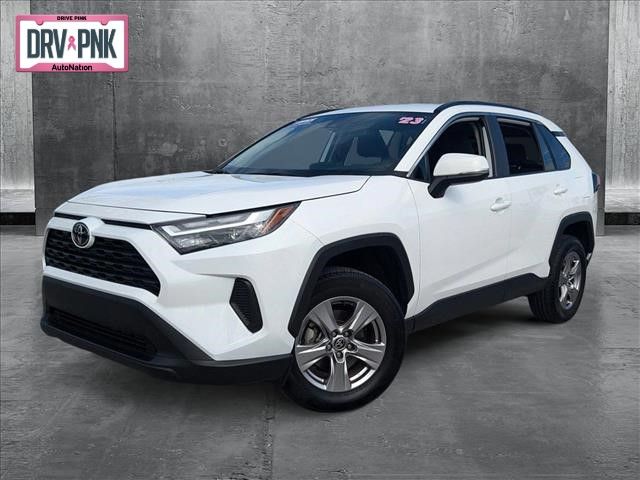 2023 Toyota RAV4 XLE