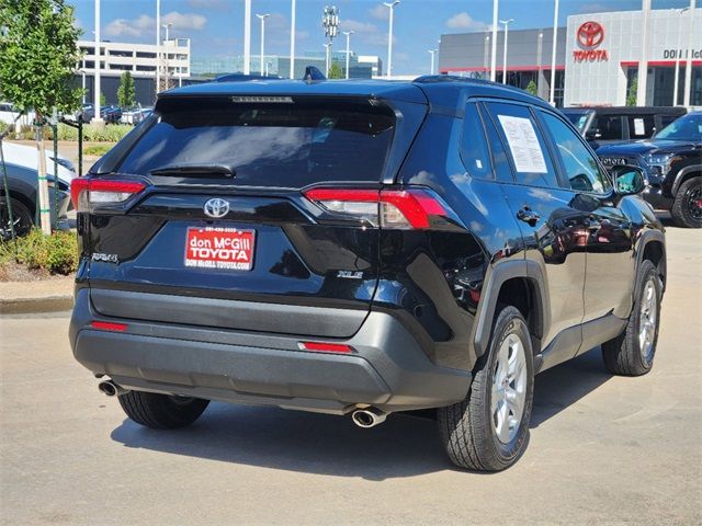 2023 Toyota RAV4 XLE