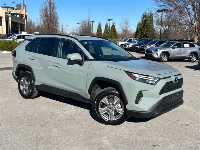 2023 Toyota RAV4 XLE