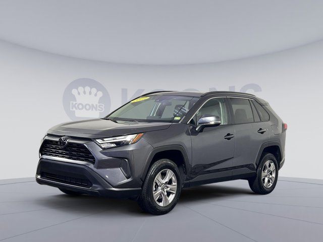 2023 Toyota RAV4 XLE