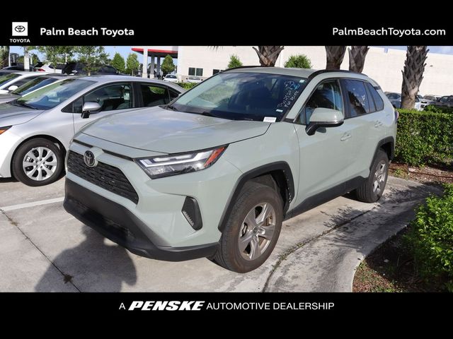 2023 Toyota RAV4 XLE