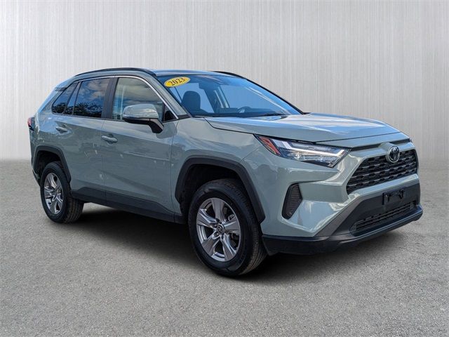 2023 Toyota RAV4 XLE