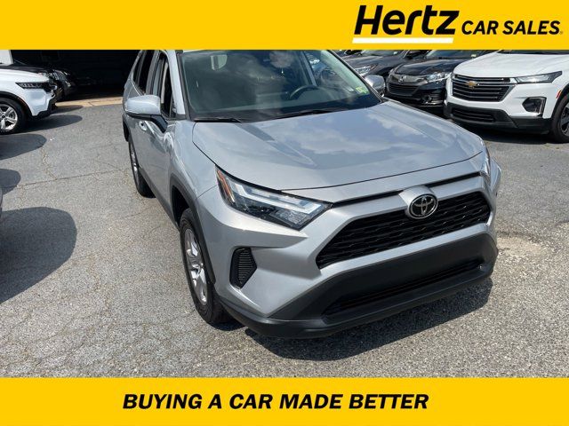 2023 Toyota RAV4 XLE