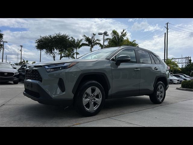 2023 Toyota RAV4 XLE