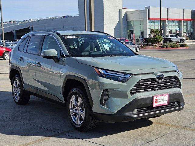 2023 Toyota RAV4 XLE