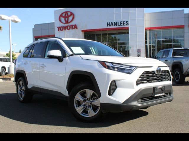 2023 Toyota RAV4 XLE