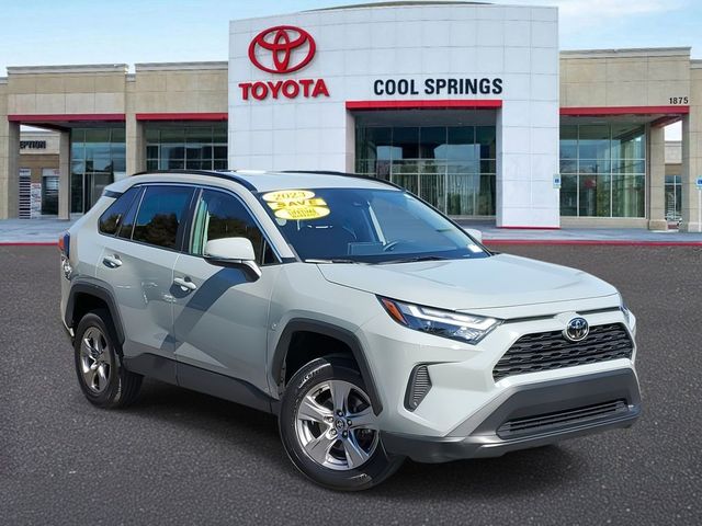 2023 Toyota RAV4 XLE