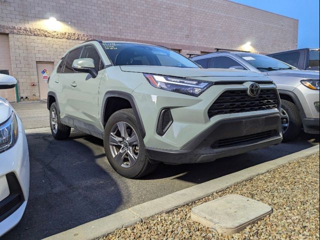 2023 Toyota RAV4 XLE