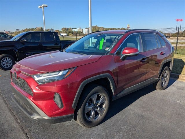 2023 Toyota RAV4 XLE