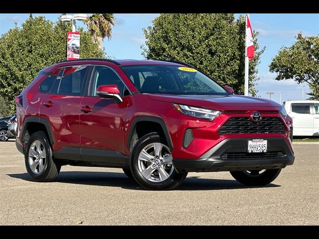 2023 Toyota RAV4 XLE