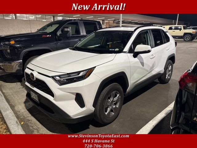 2023 Toyota RAV4 XLE