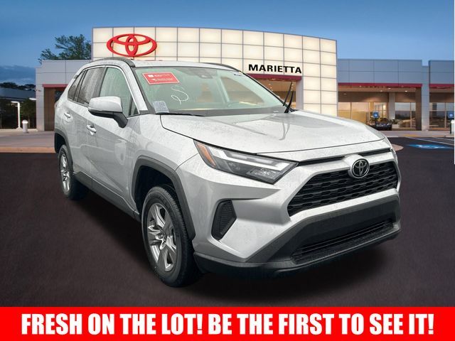 2023 Toyota RAV4 XLE