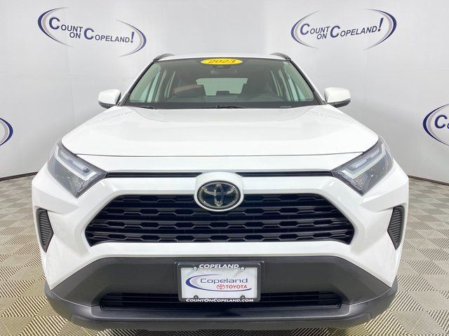 2023 Toyota RAV4 XLE