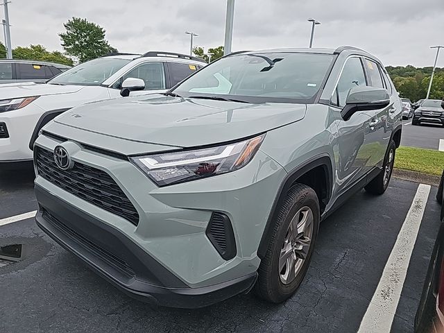 2023 Toyota RAV4 XLE